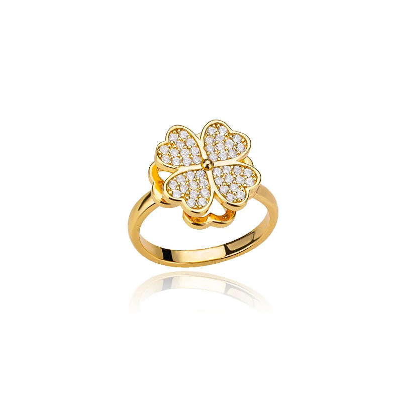 Aurelia Clover Ring